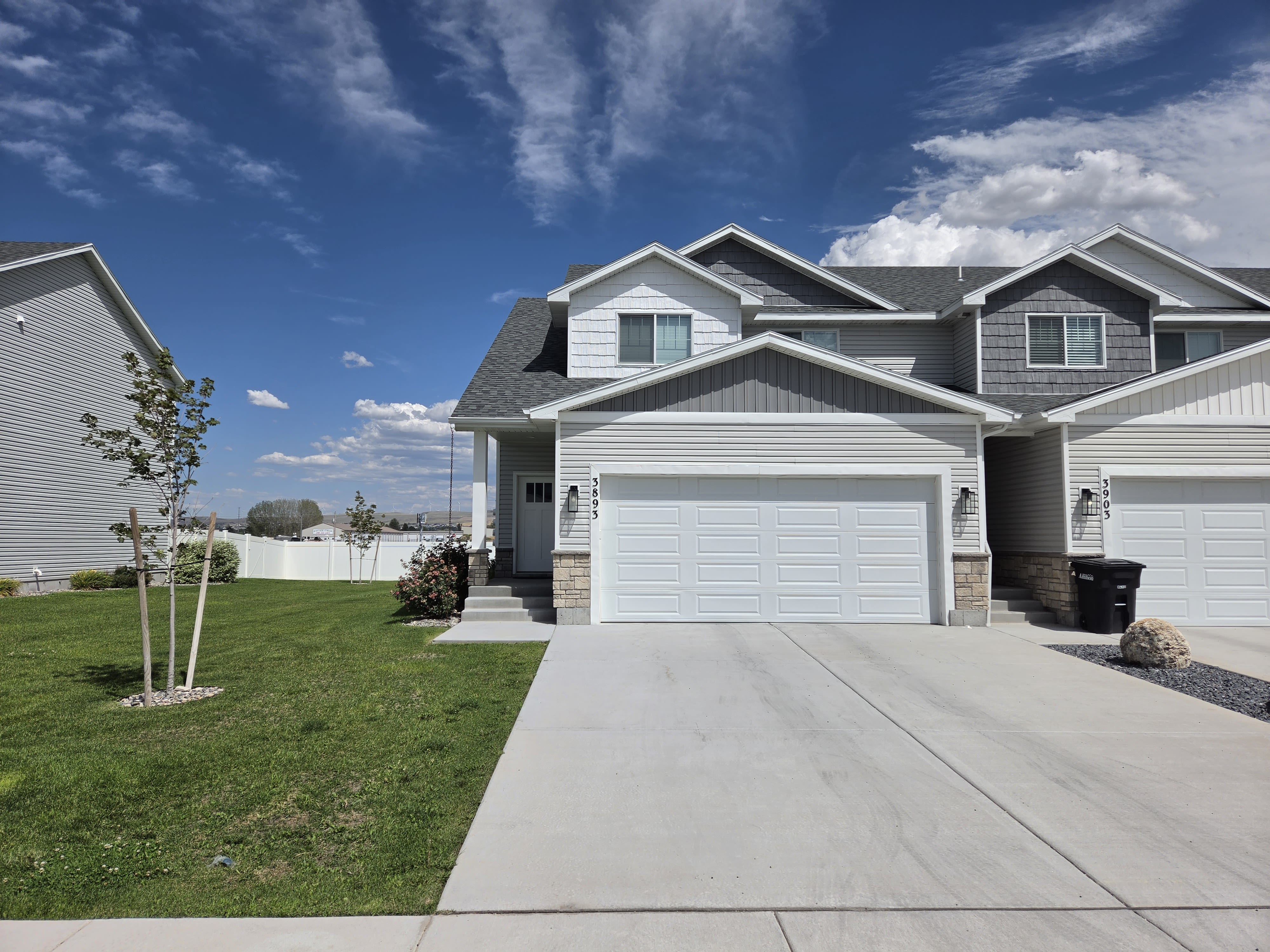 3893 Judy St – photo 1