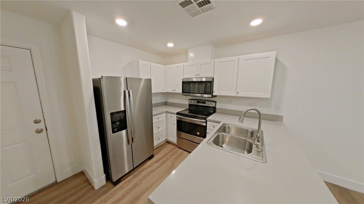 1821 Santa Paula Drive – photo 3