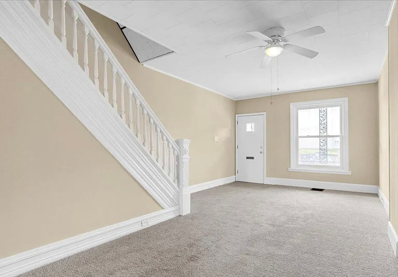 Spacious 5 Bedroom House – photo 1