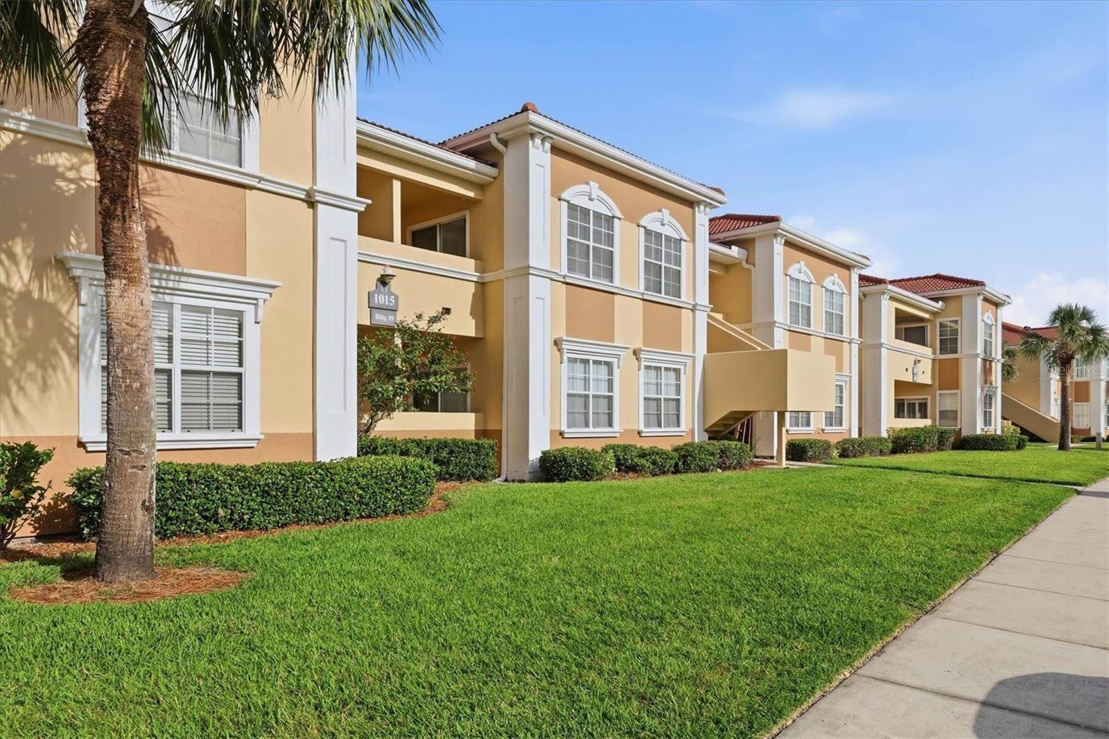 1015 Villagio Circle – photo 2