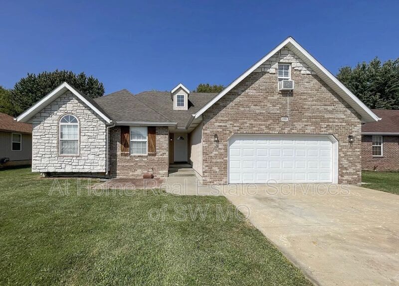 3903 S Walnut Hill Ave – photo 1