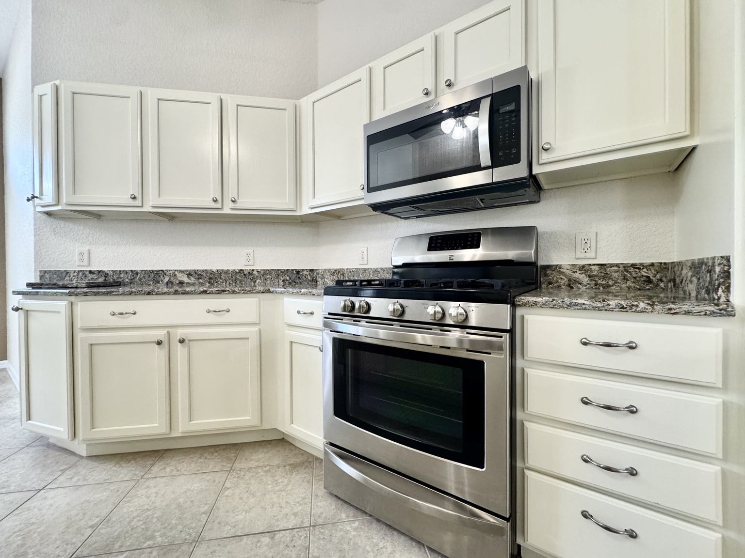 487 Thistledown Way – photo 4