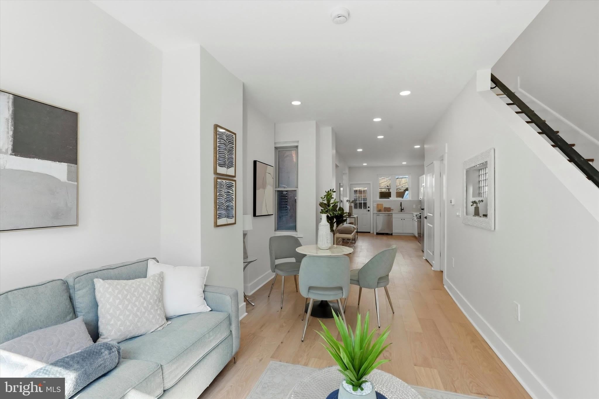 2345 S BANCROFT Street – photo 3