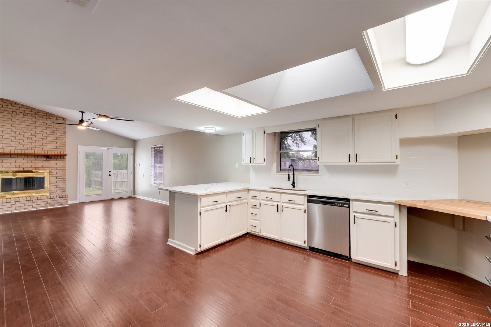 5346 SAN BENITO DR – photo 4