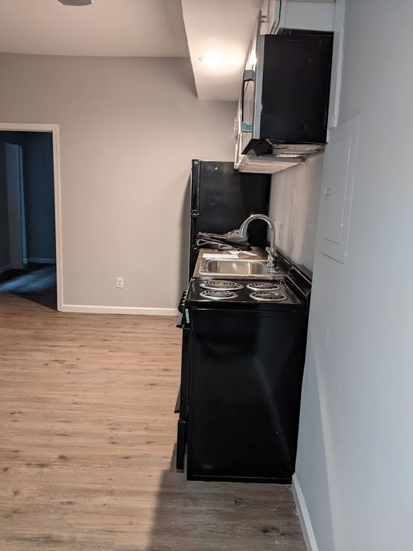 825 N. Market St. – photo 3