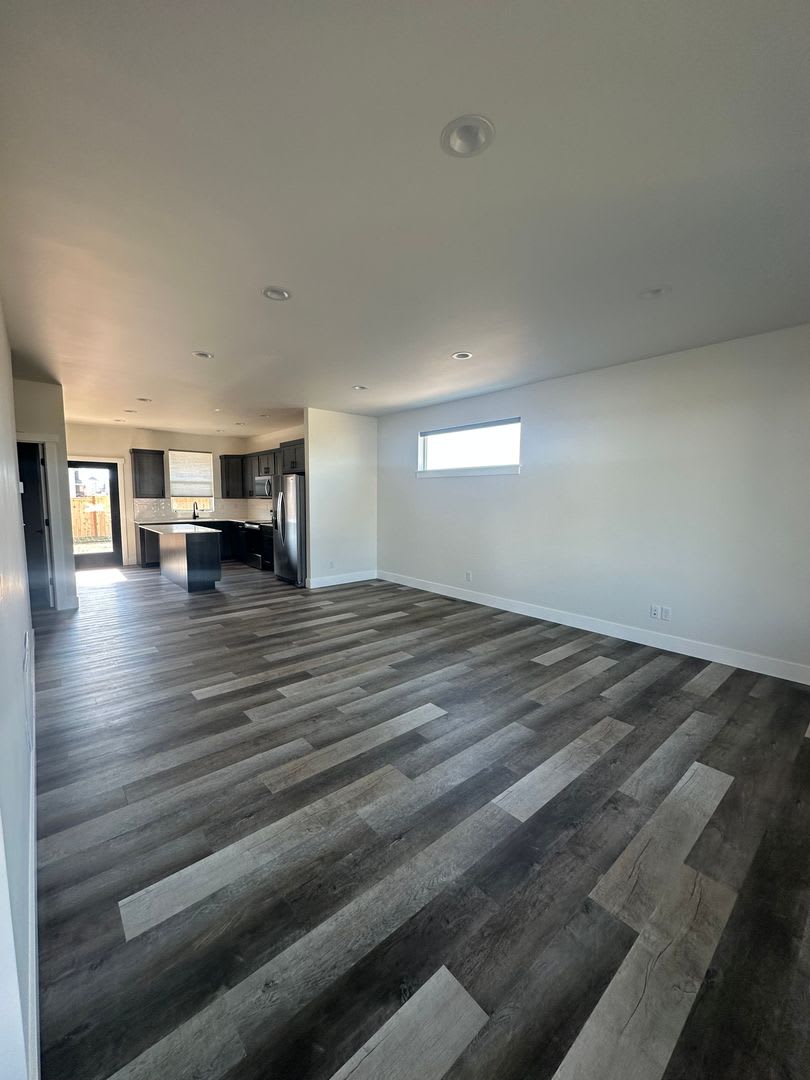 Discover Your Ideal Montana Home at 507 Spaniel Lane – Now Available for Rent! – photo 5