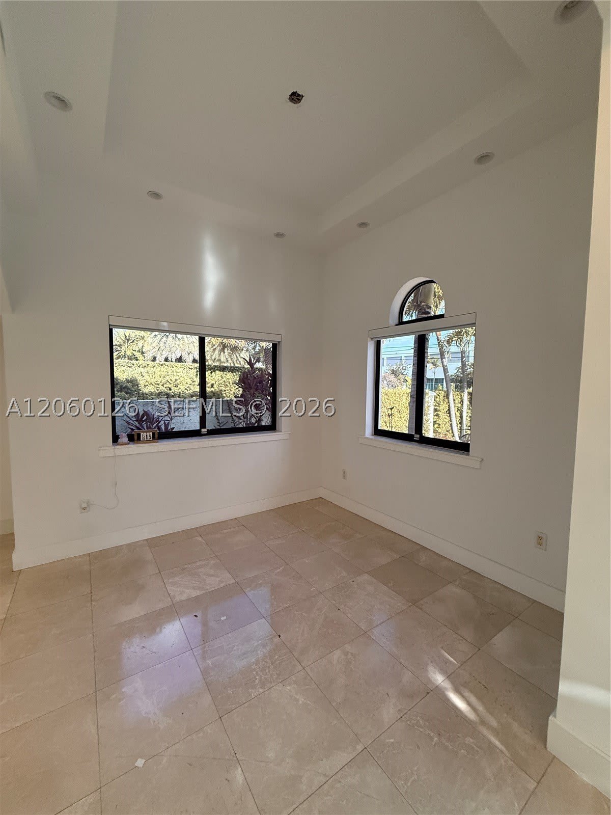 8881 SW 28th St – photo 5