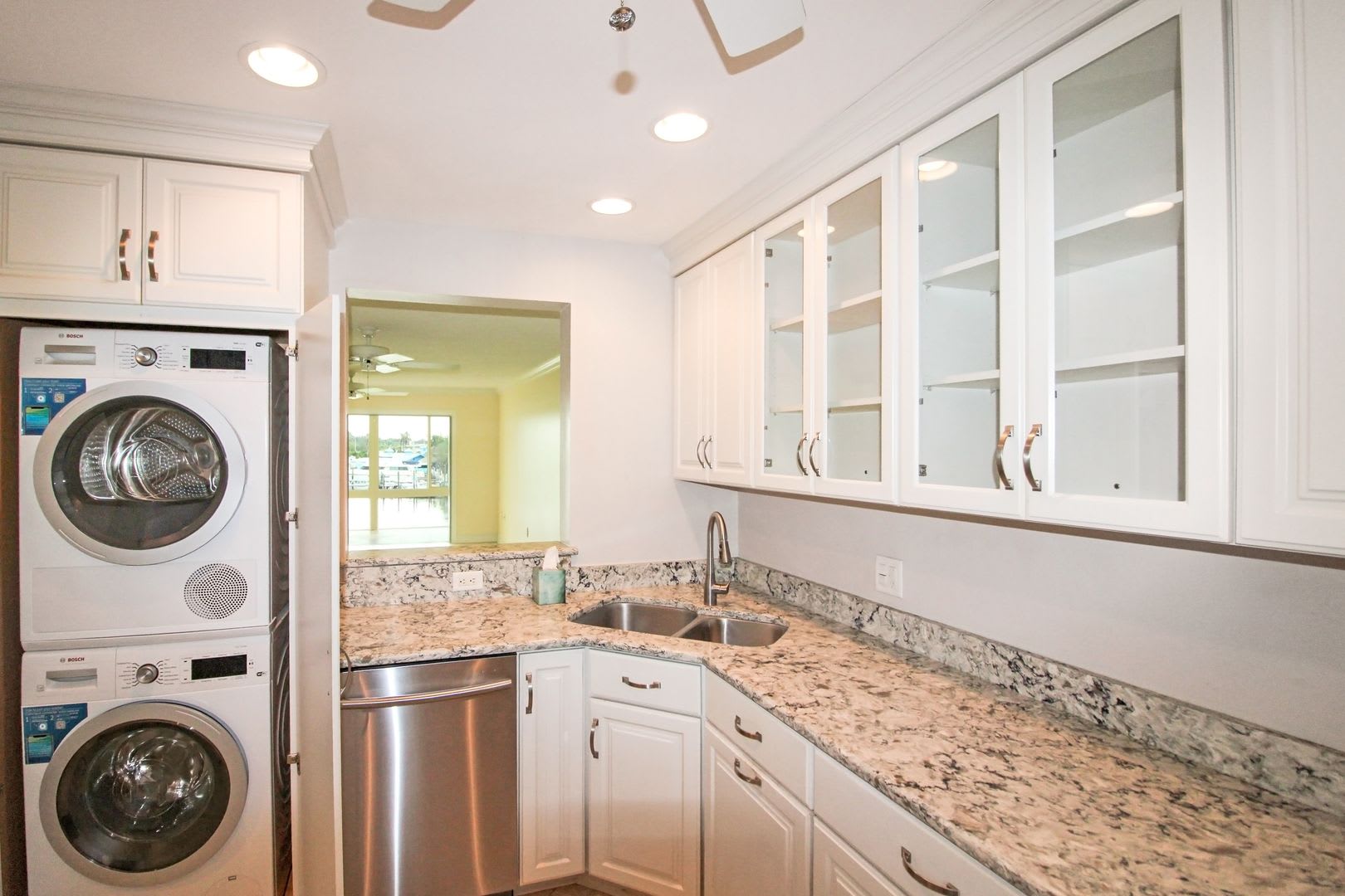 Bella Costa Annual Condo for Rent – photo 5