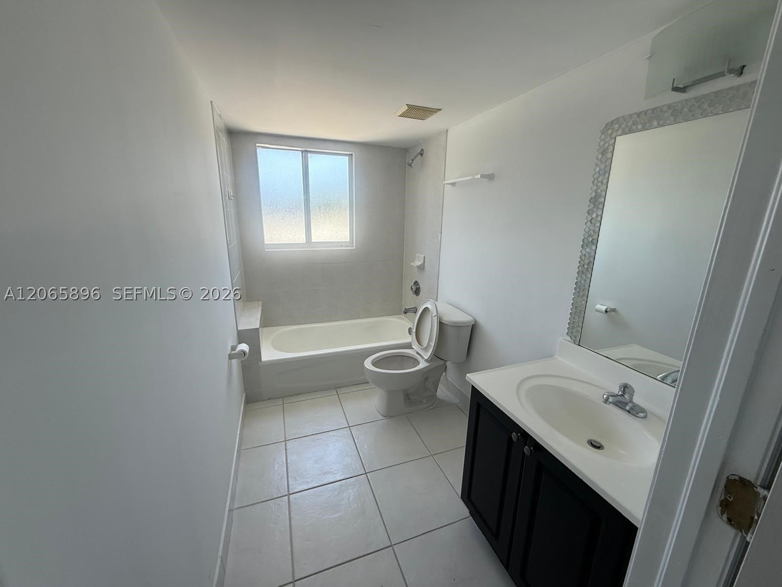 1453 Sw 3 St – photo 3