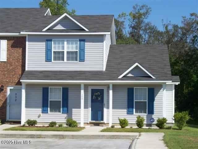300 Pinegrove Court – photo 1