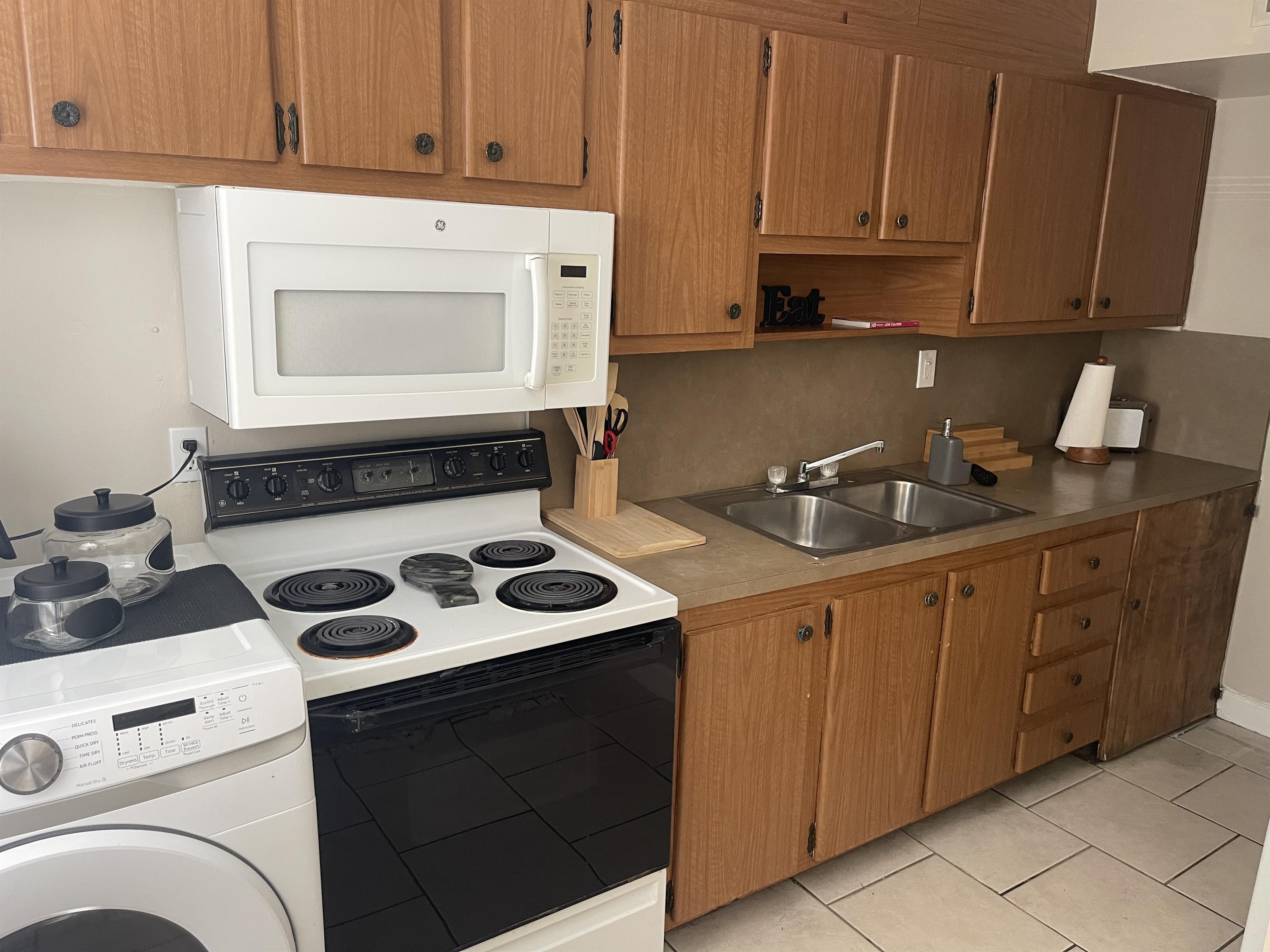 55 Needle Boulevard 47 – photo 3