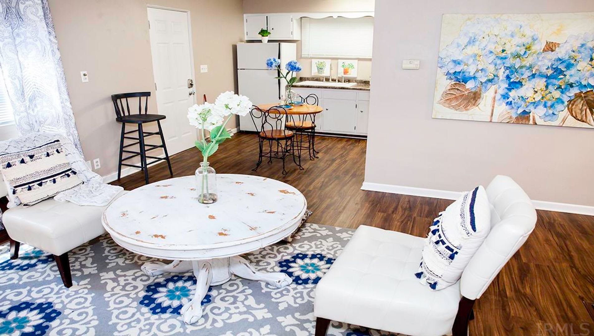 2 bedroom and 1 bath – photo 2