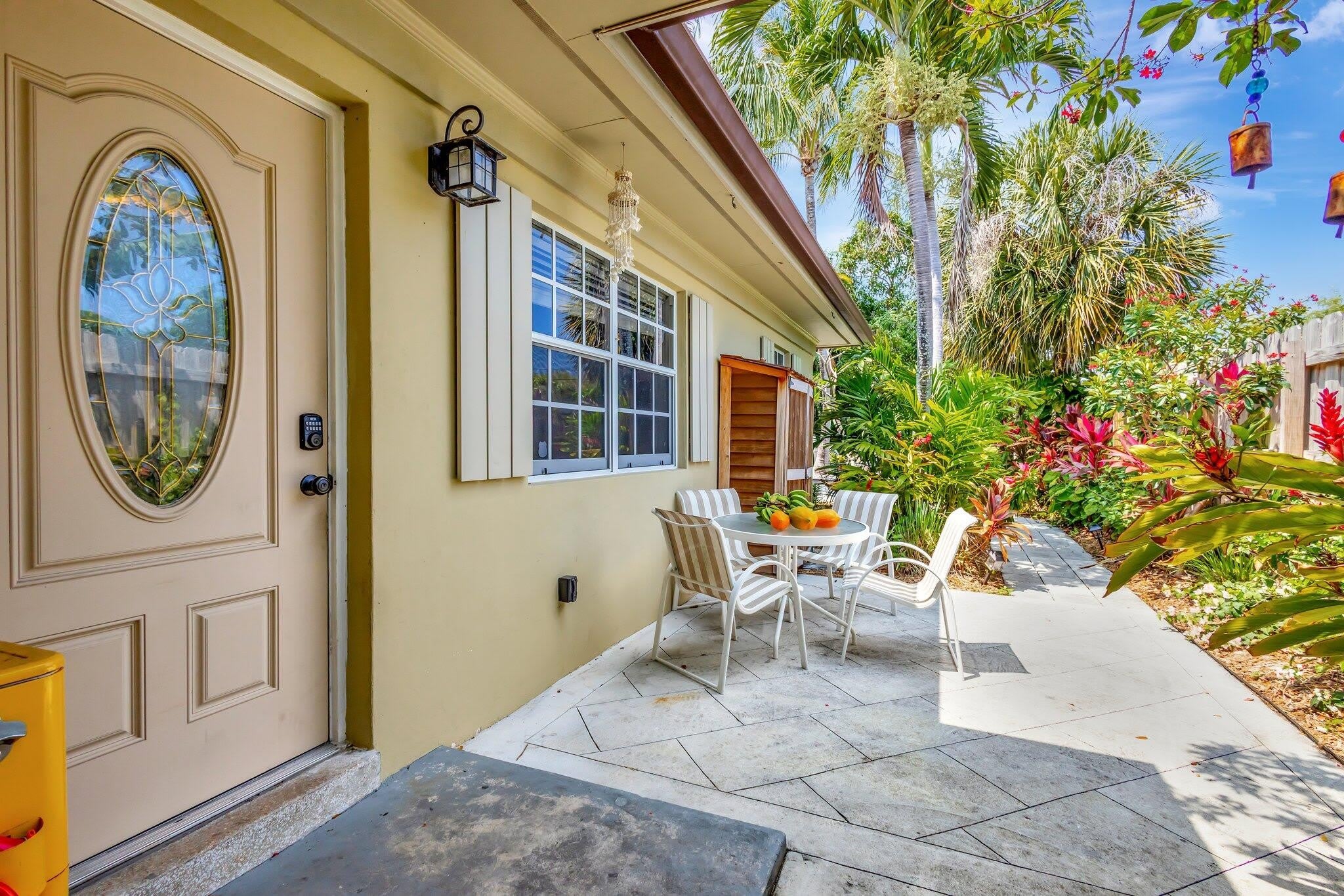 227 NE 12th Street – photo 3