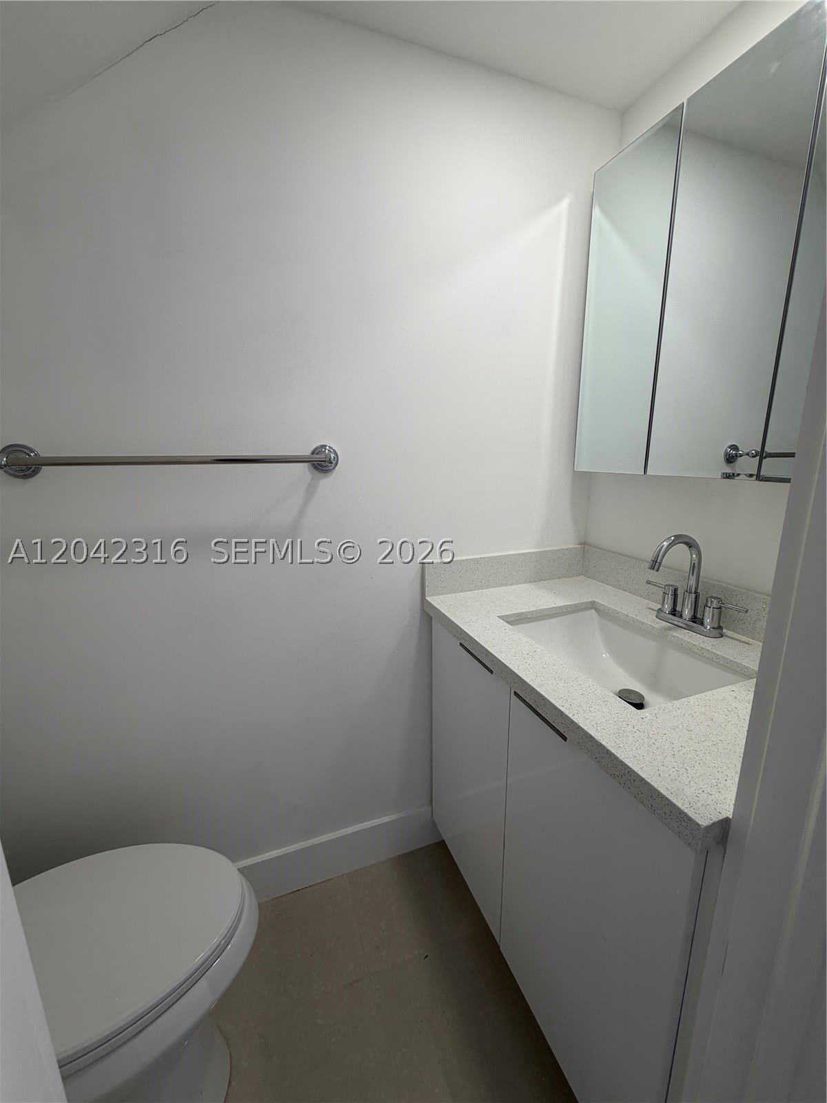 1551 W Okeechobee Rd – photo 2