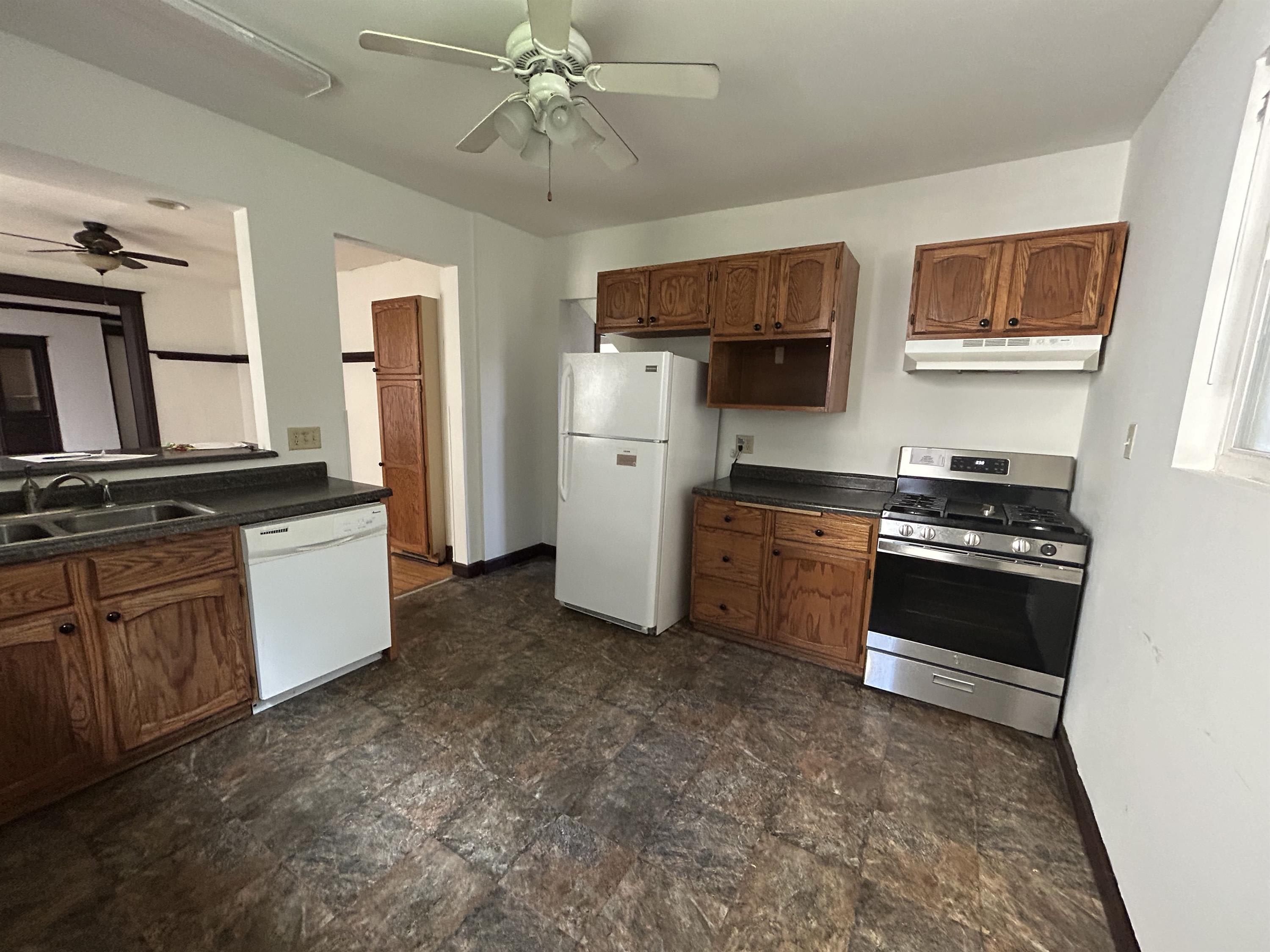 118 South Blair Street – photo 4
