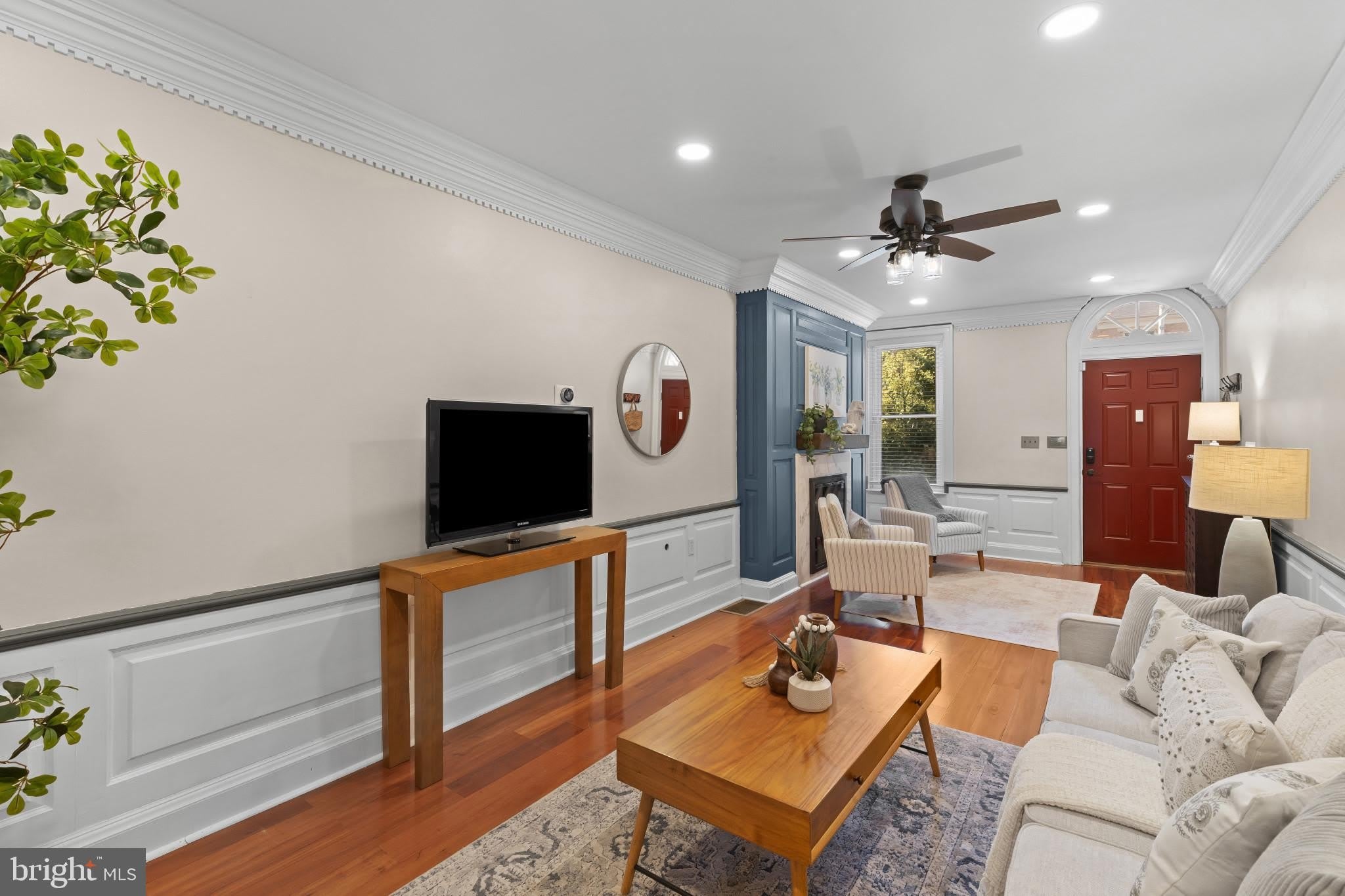 2930 ELLIOTT Street – photo 2