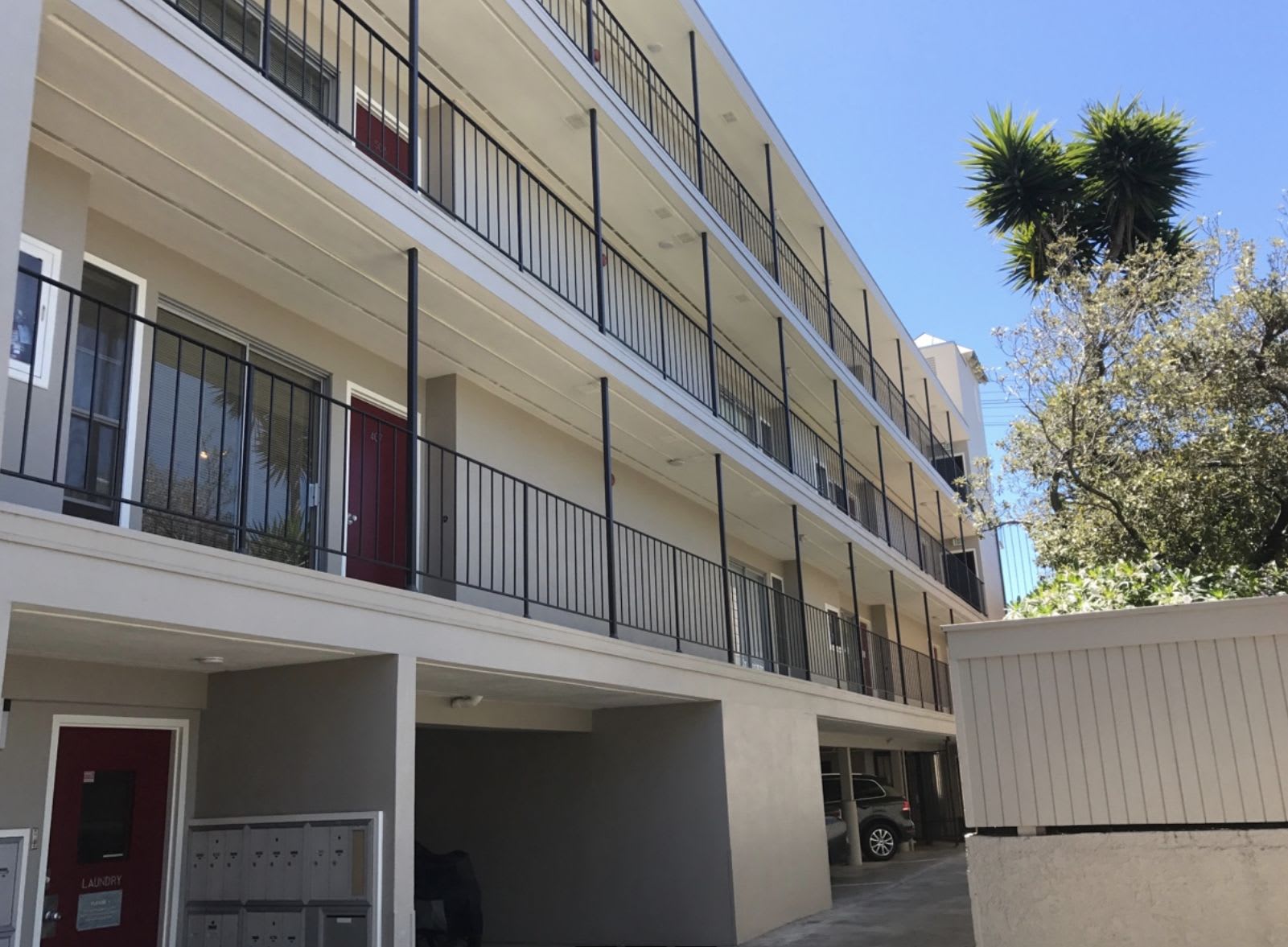 655 Kansas Street – photo 3
