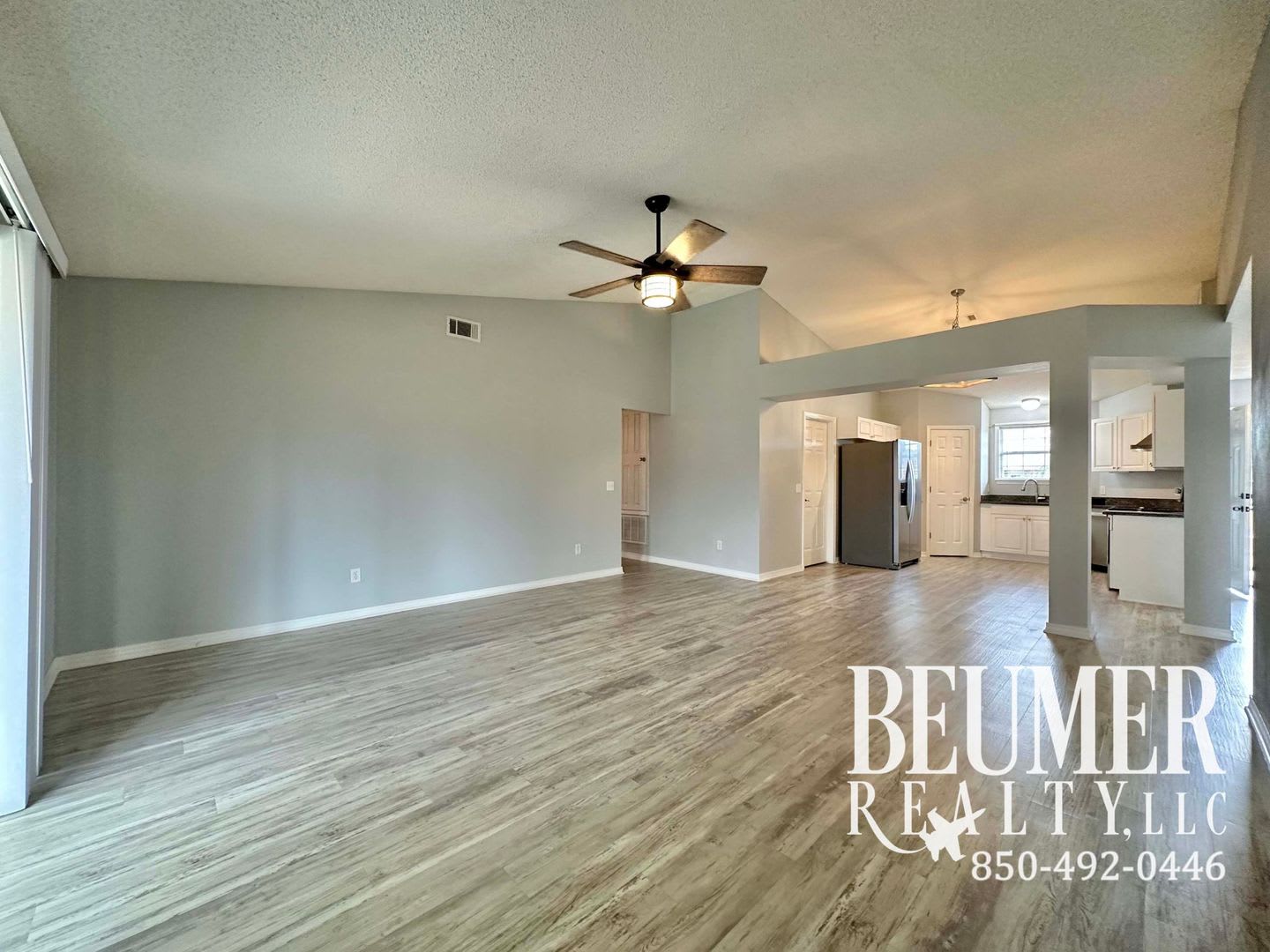 Adorable Home For Rent – photo 2