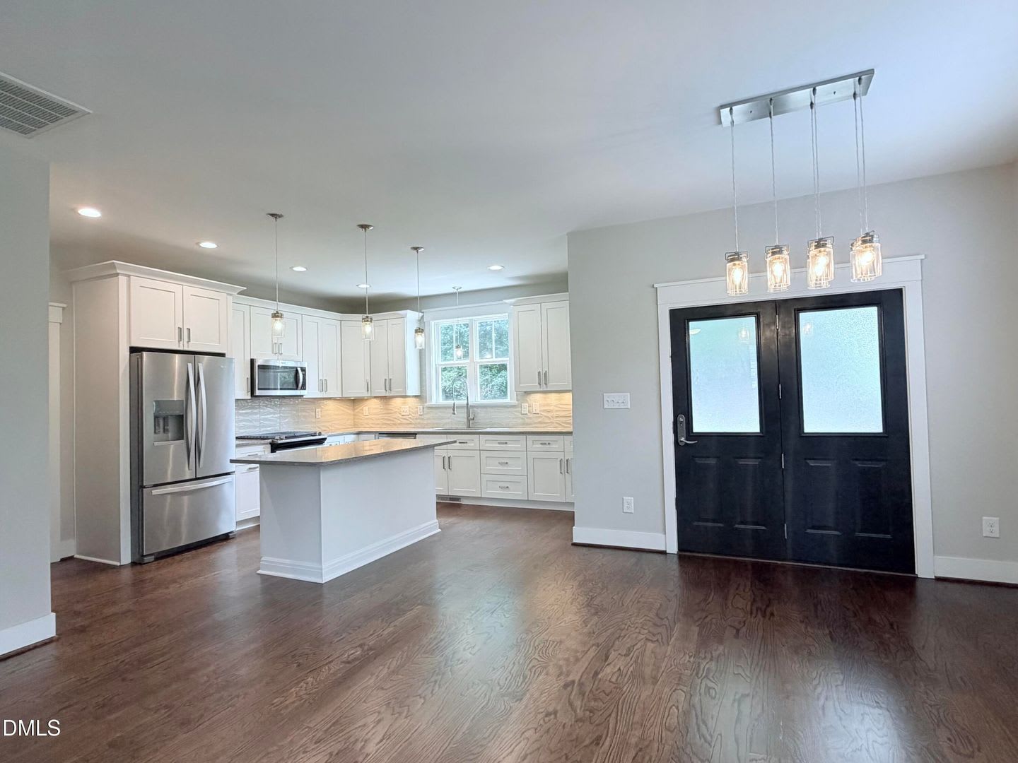 1023 Brighton Rd – photo 3