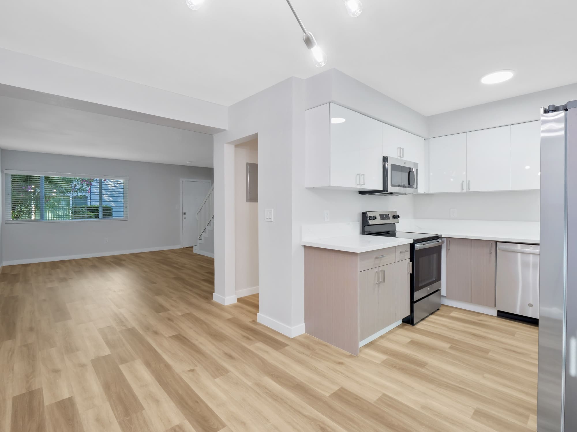 3650 Newton – photo 5
