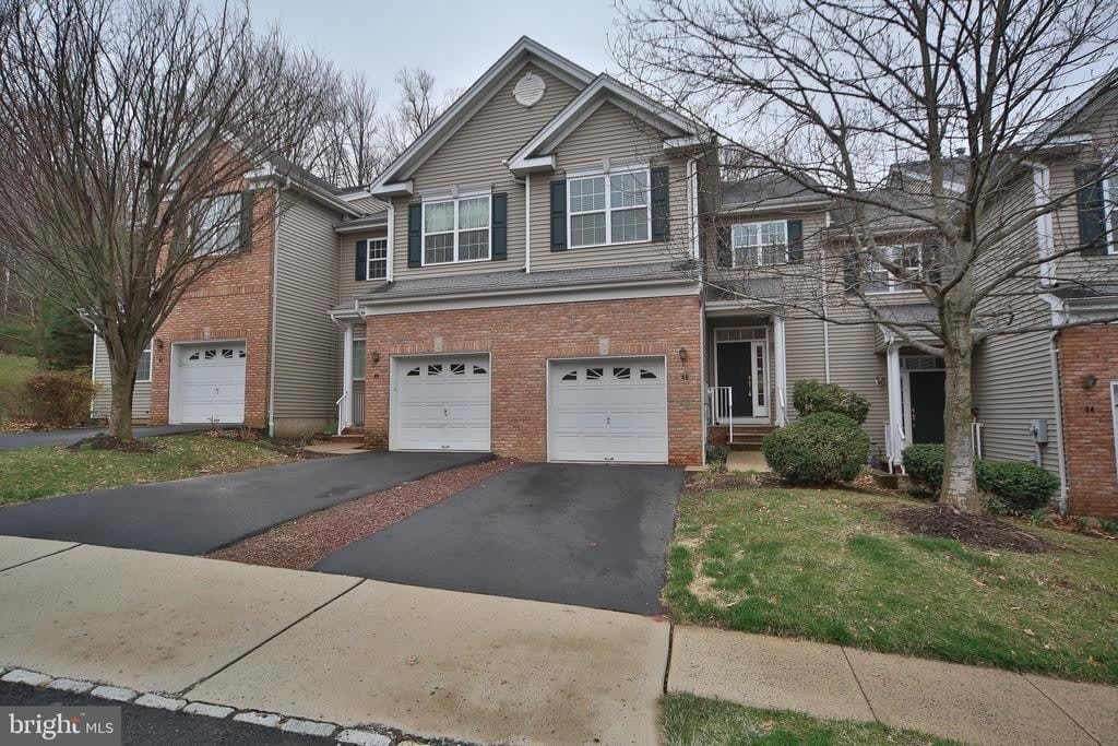 46 Hoover Avenue – photo 1