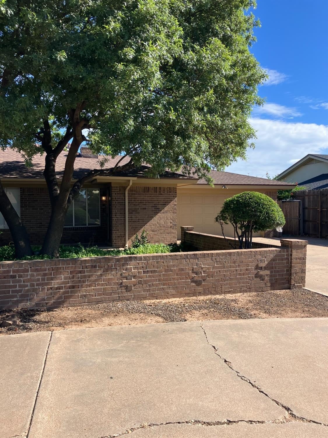 3208 74th Street – photo 1
