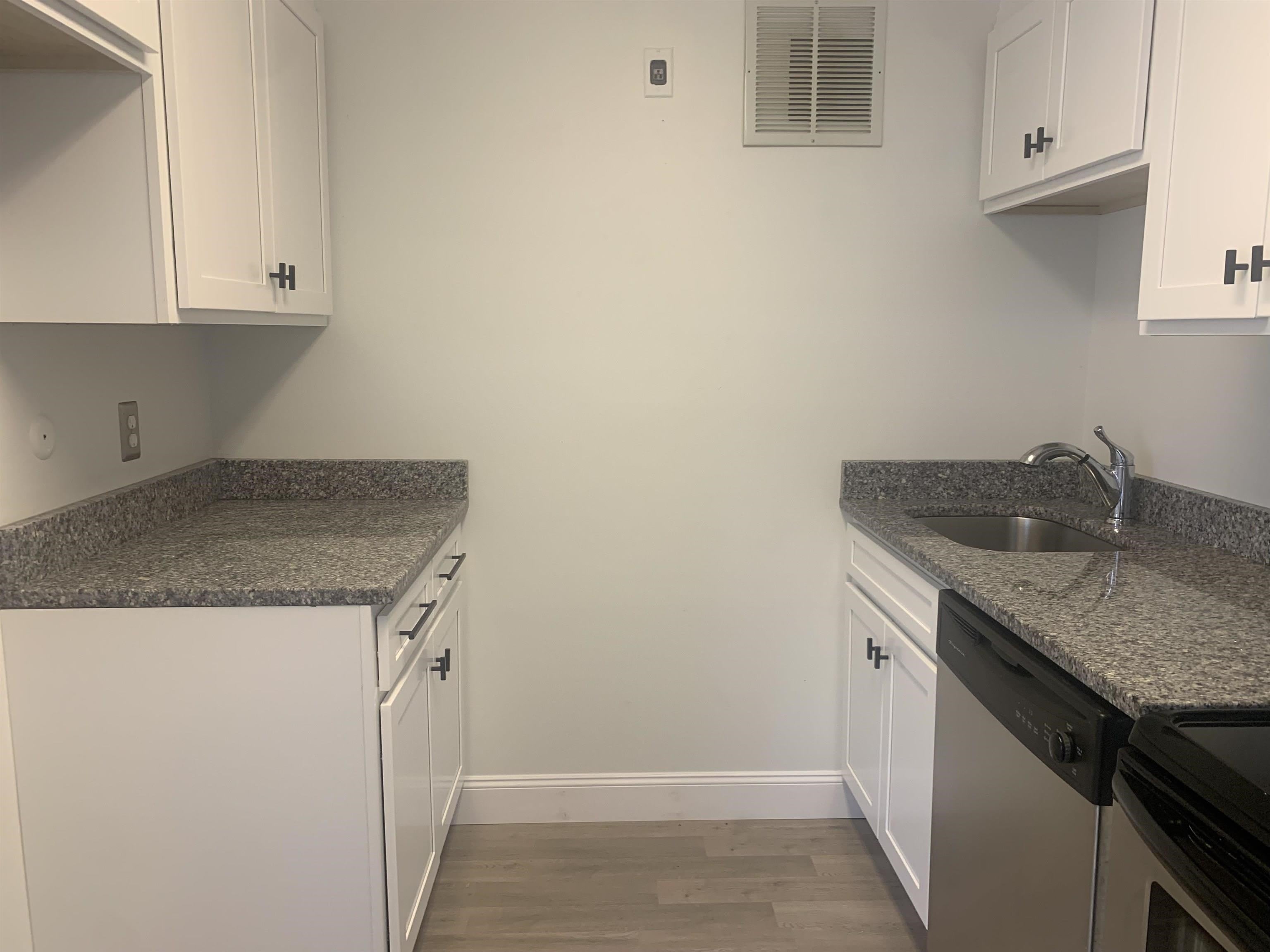 616 Portland Street – photo 2