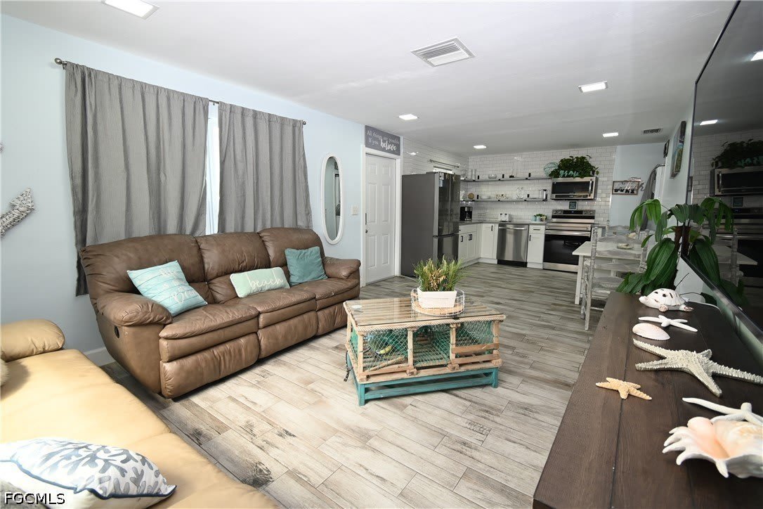206 Cape Coral Parkway W – photo 4