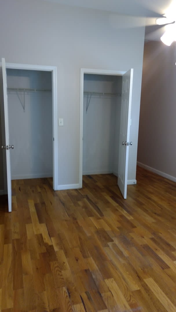 SINGLE FAMILY HOME! Mid-City 2 BR/1 BA rental with backyard. – photo 5