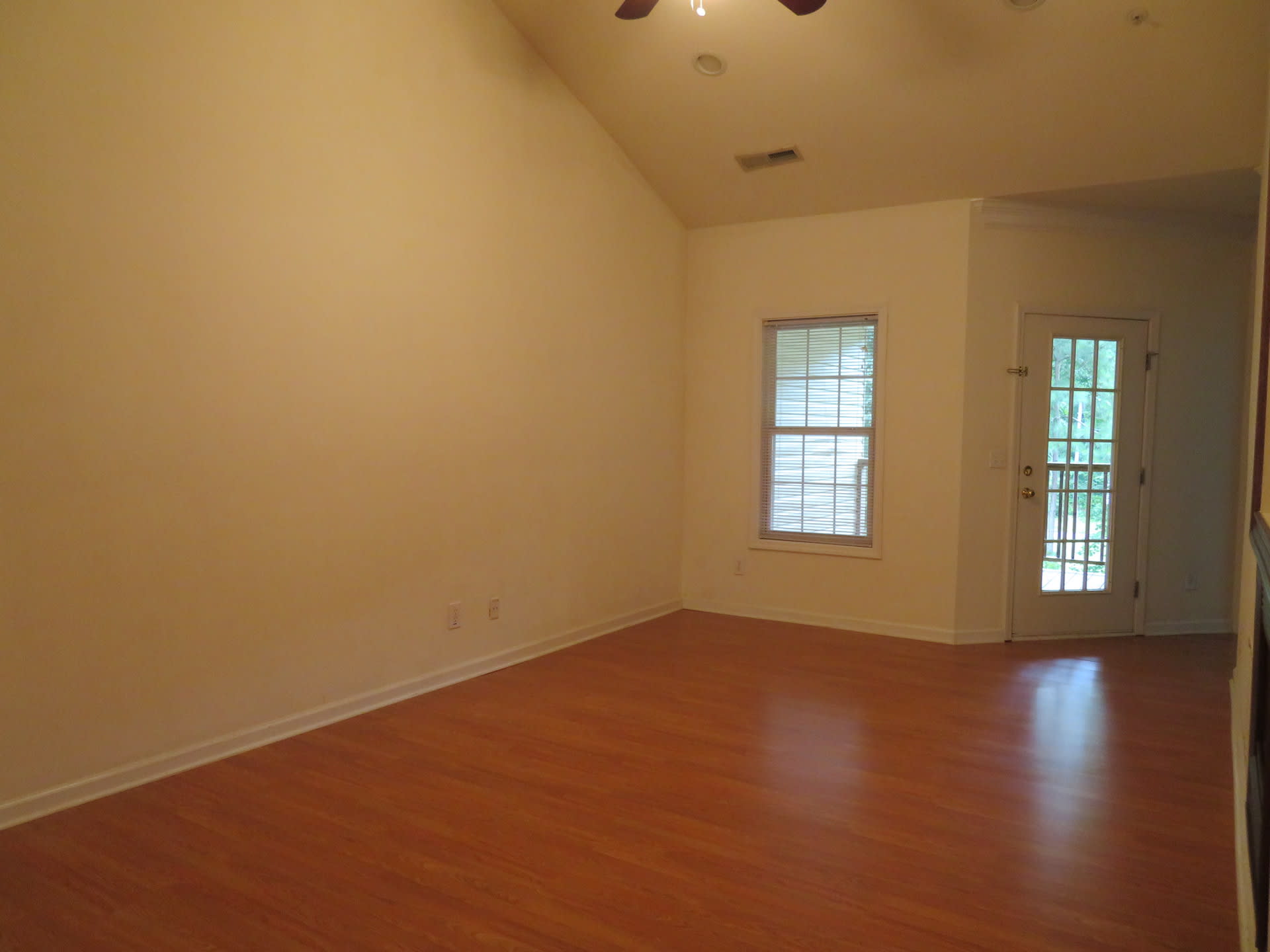8806 Fairview Bluff – photo 2