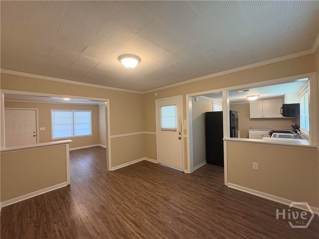 100 N Main Street – photo 5