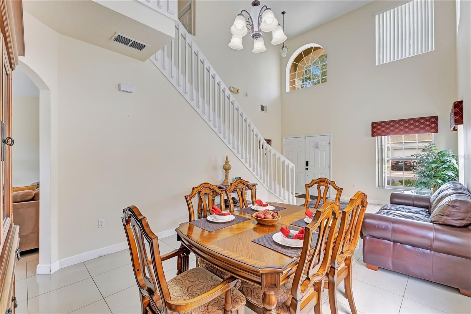 139 MOORGATE Drive – photo 4