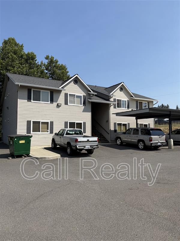 13424 E Skyview Ave, Unit B – photo 1