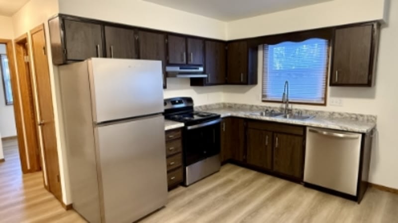 2015-2017 Parkside Drive – photo 1