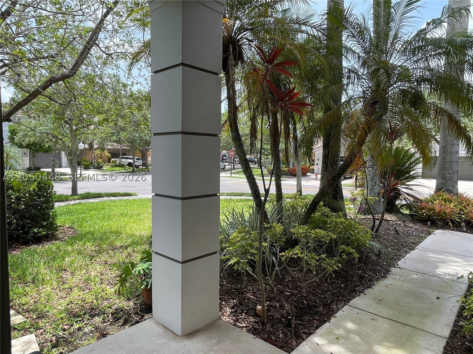 485 Silver Palm Way – photo 2