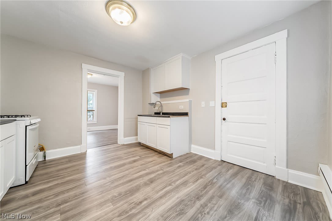 2036 Lark Street – photo 5