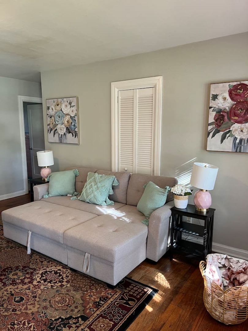 MOVE IN SPECIAL!! Charming 2 bedroom Duplex – photo 5