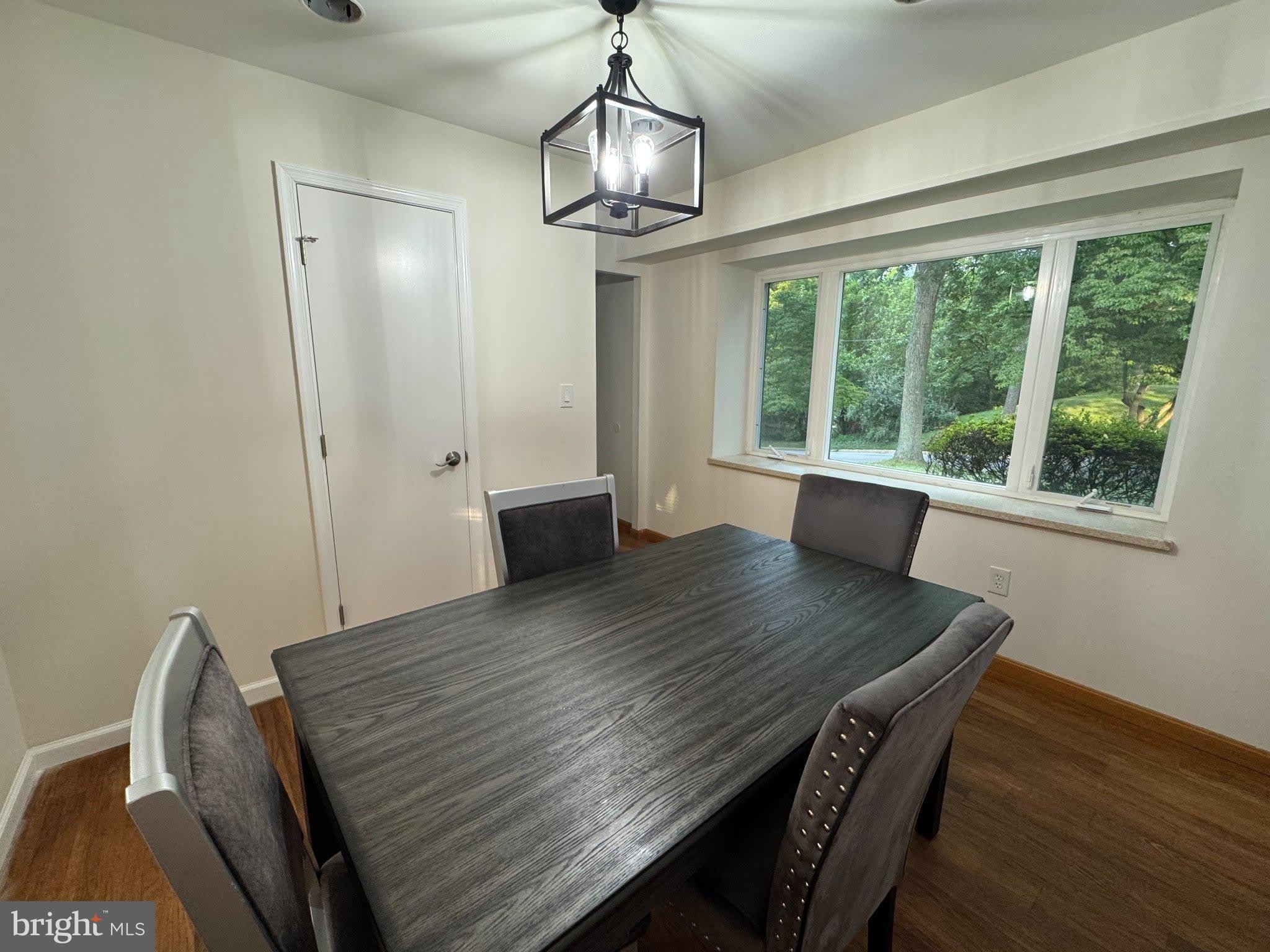 2410 KEGWOOD Lane – photo 4