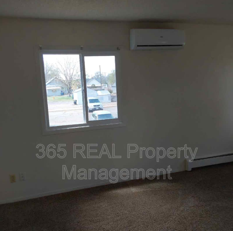 204 14th Street, Unit B – photo 4