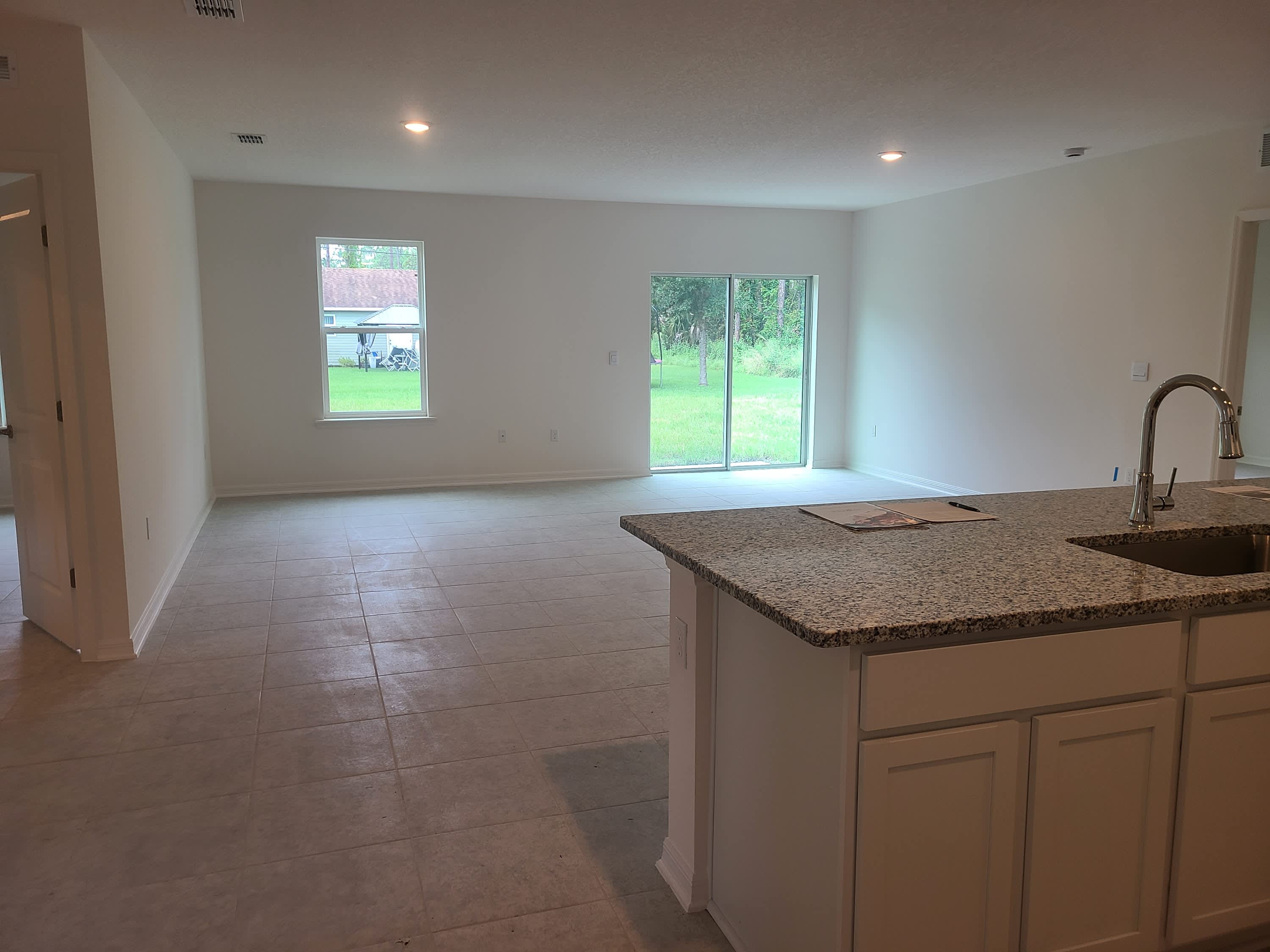 61 Rickenbacker Drive – photo 5