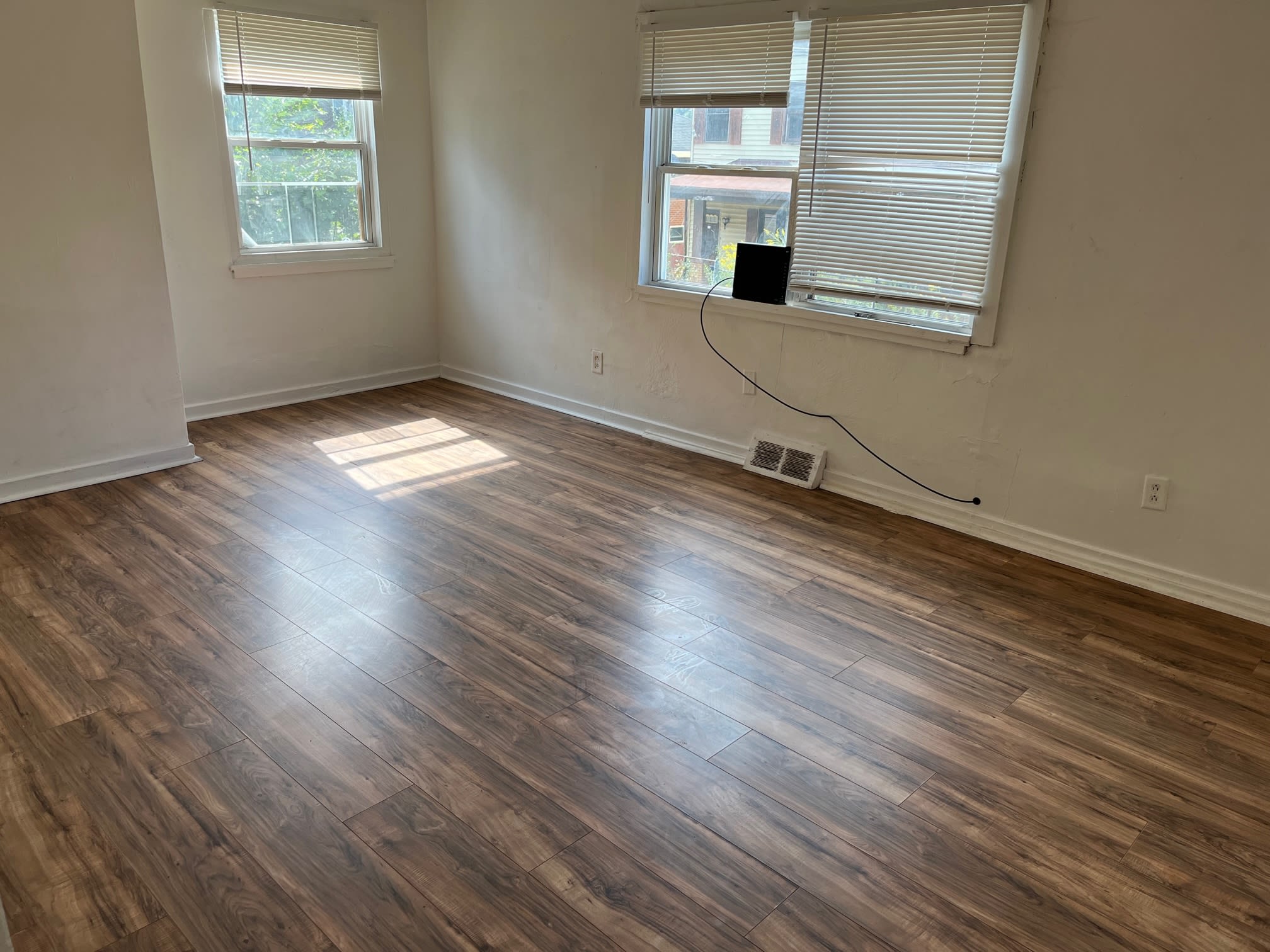 916 Gibson St – photo 3