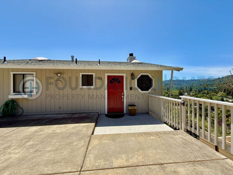 93 Live Oak Ave – photo 4