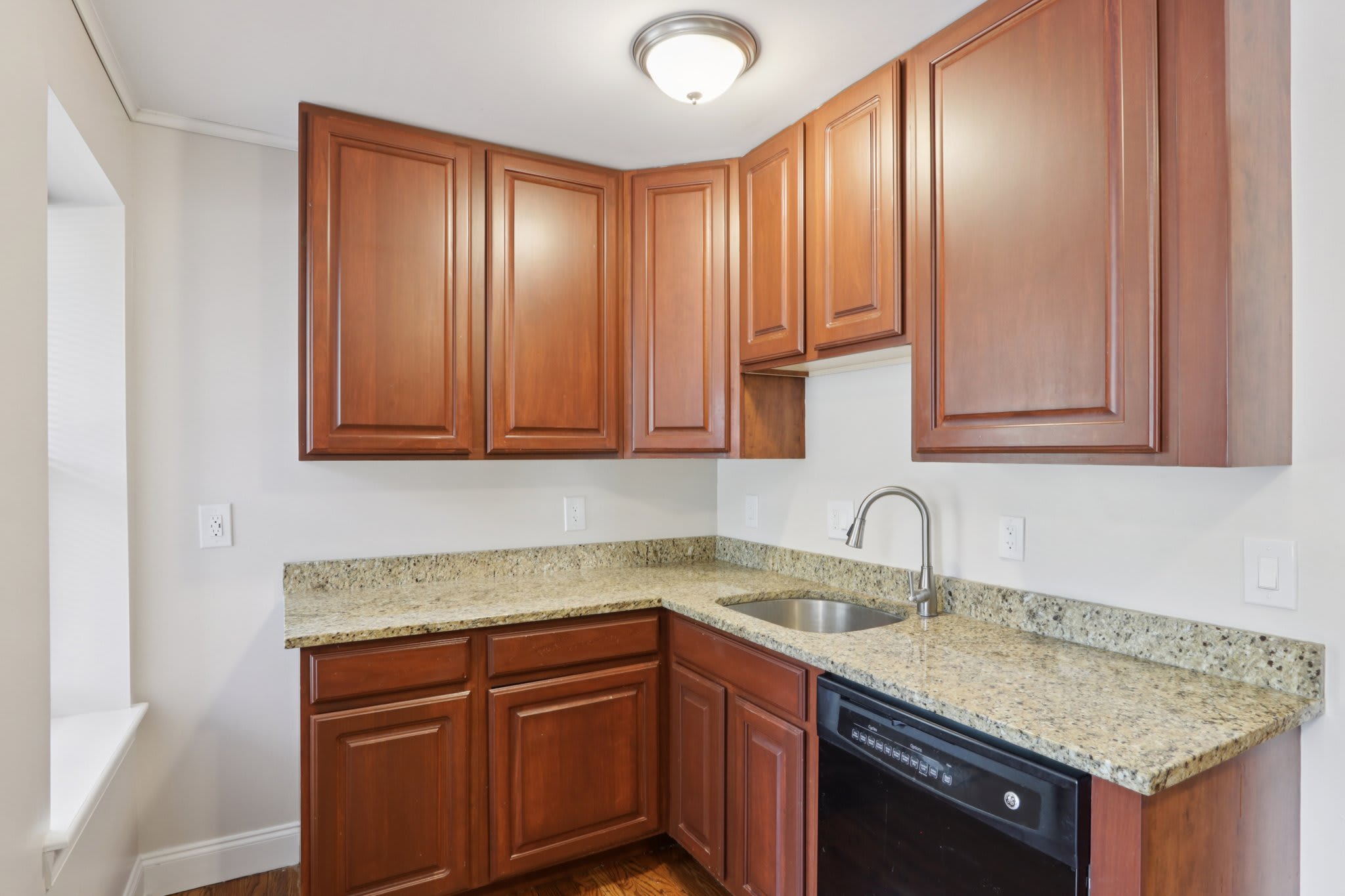 Summit Ridge Luxury Apartments – photo 5