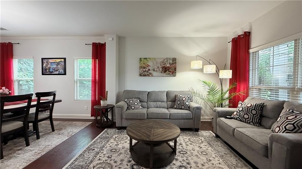 1810 Kingsbridge Court – photo 3