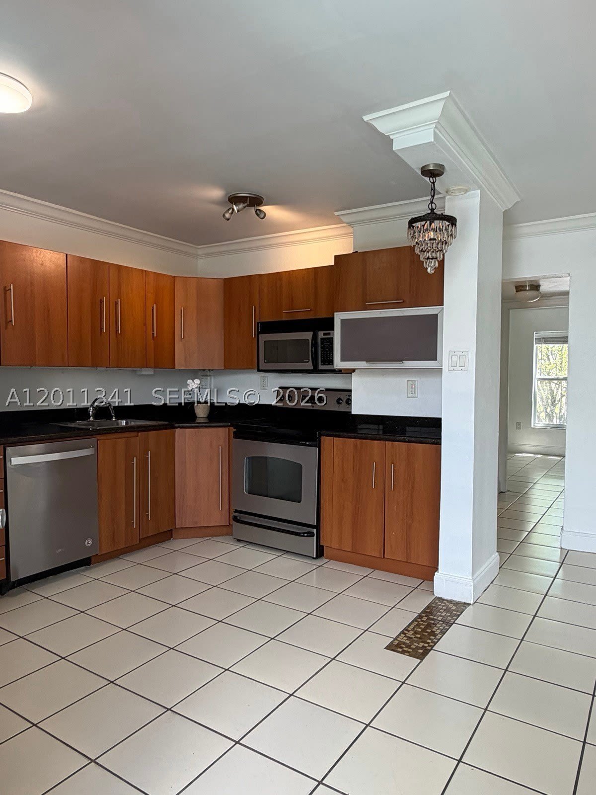 820 Salzedo St – photo 5