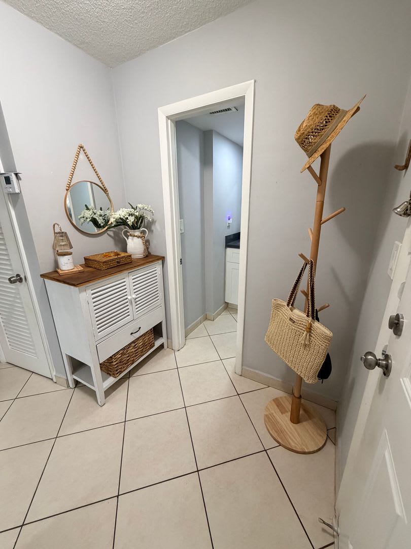 Location Location Section 8 Welcome Annual Rental Available – photo 2