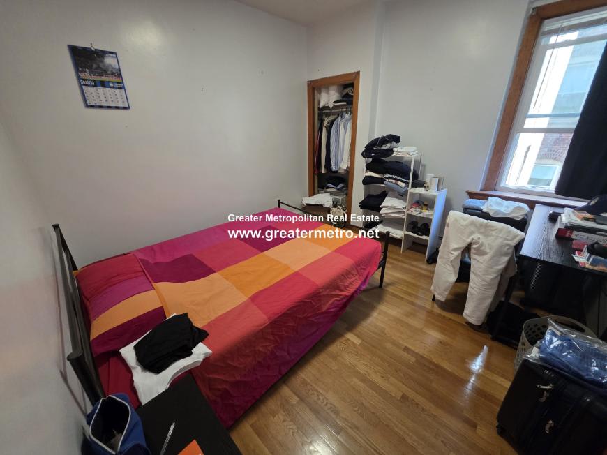7 Margaret St. – photo 5