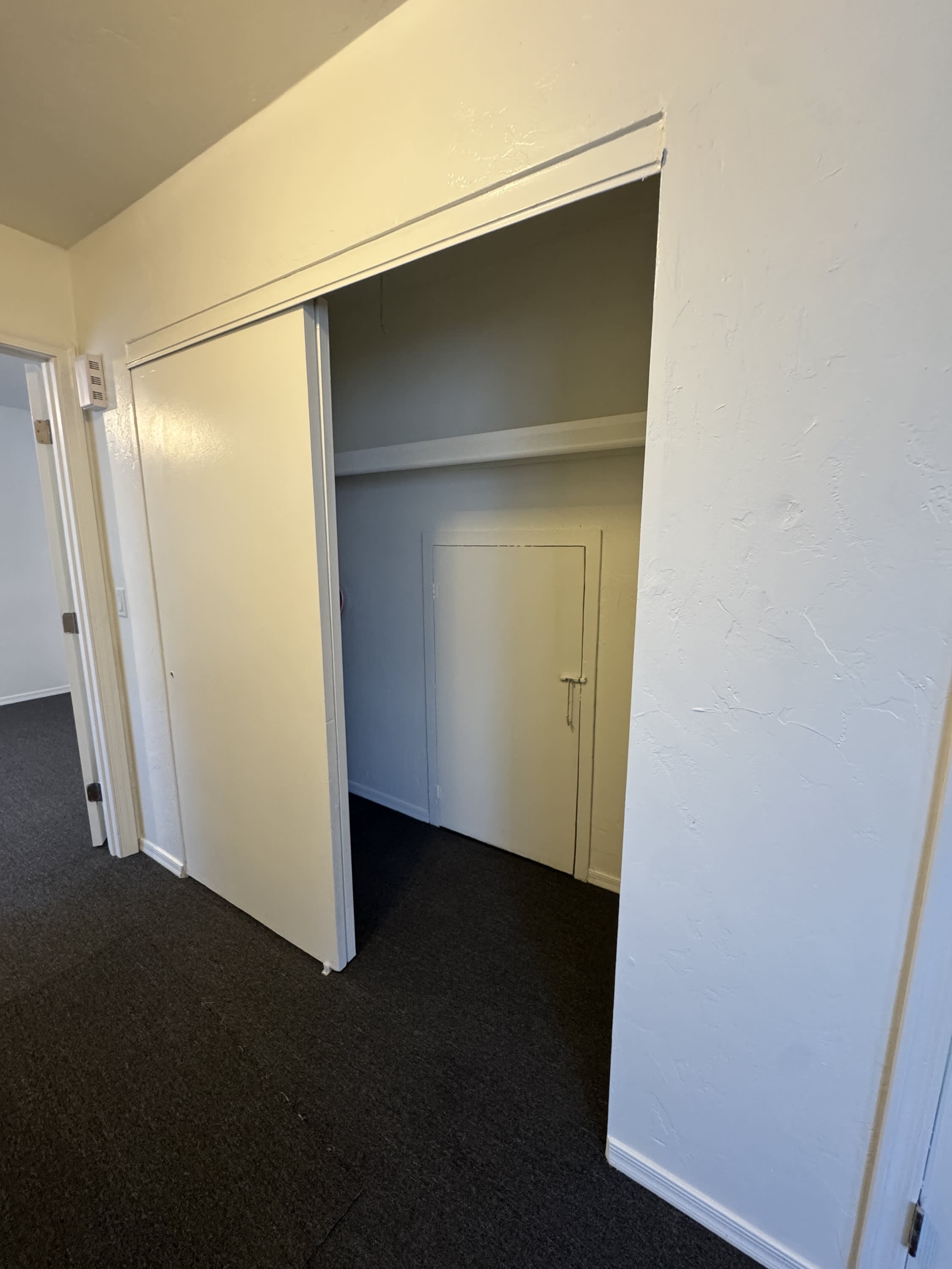 2996 North Truwood Drive – photo 5