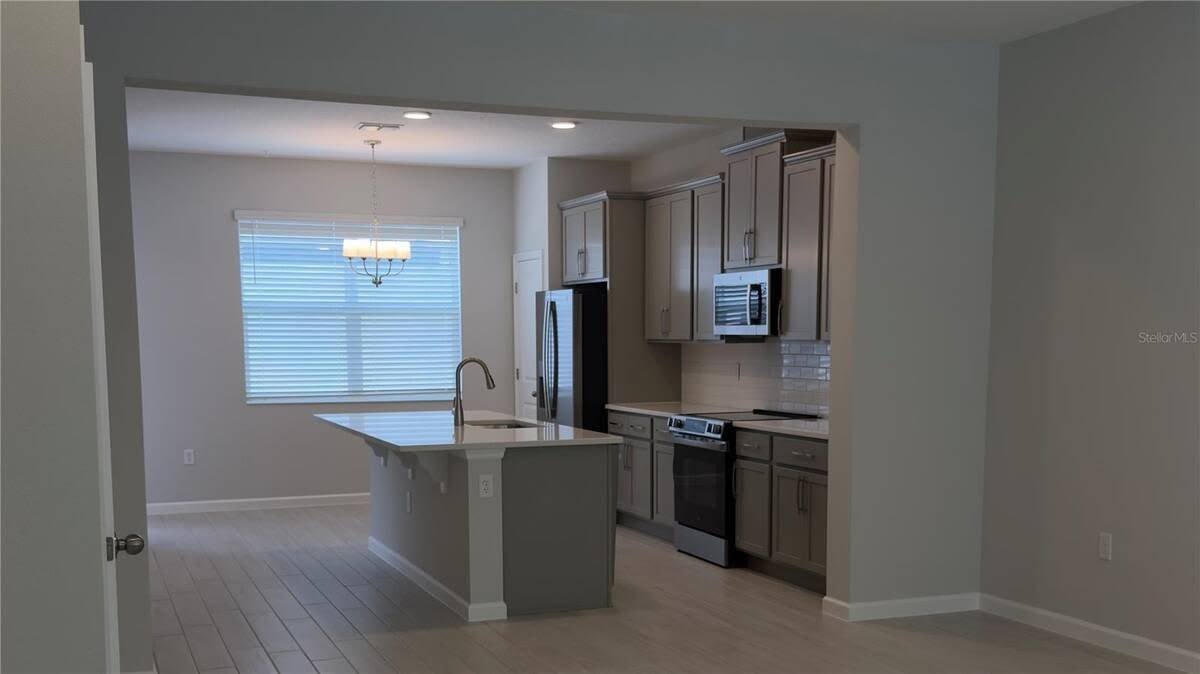 438 Lady Palm Street – photo 3