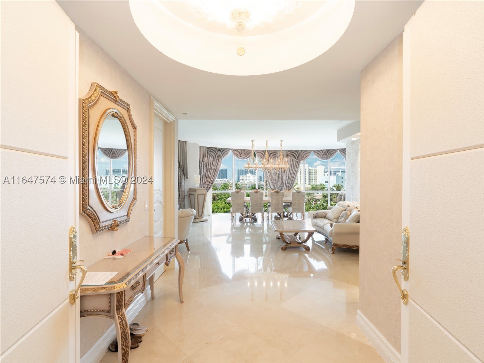18101 Collins Ave – photo 1
